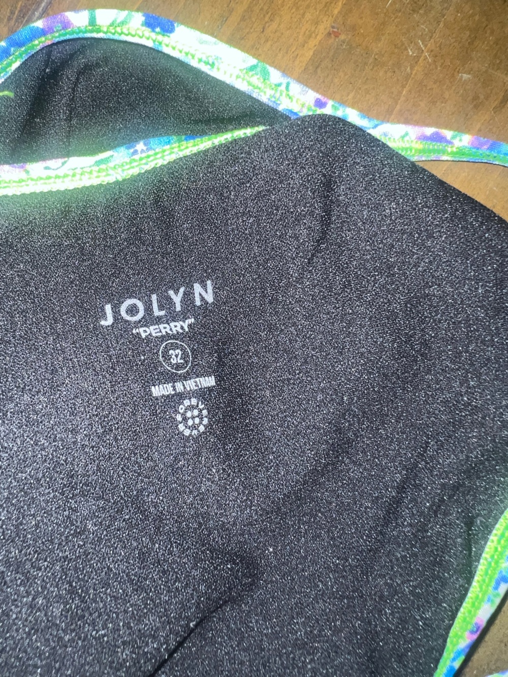 Jolyn Perry - Picture 3 of 3